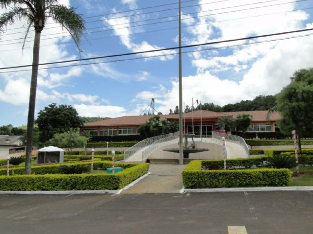 Nova Laranjeiras Paraná fonte: www.novalaranjeiras.pr.gov.br Fonte: www.novalaranjeiras.pr.gov.br